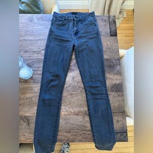 Black Mother jeans
High Waisted Looker, Size 24
Skinny black jeans